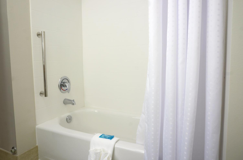 Bathroom 3