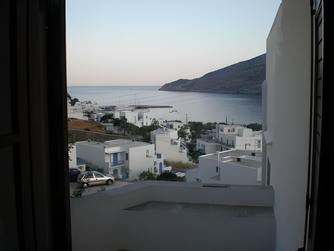 Others 5, Froudi Rooms, South Aegean