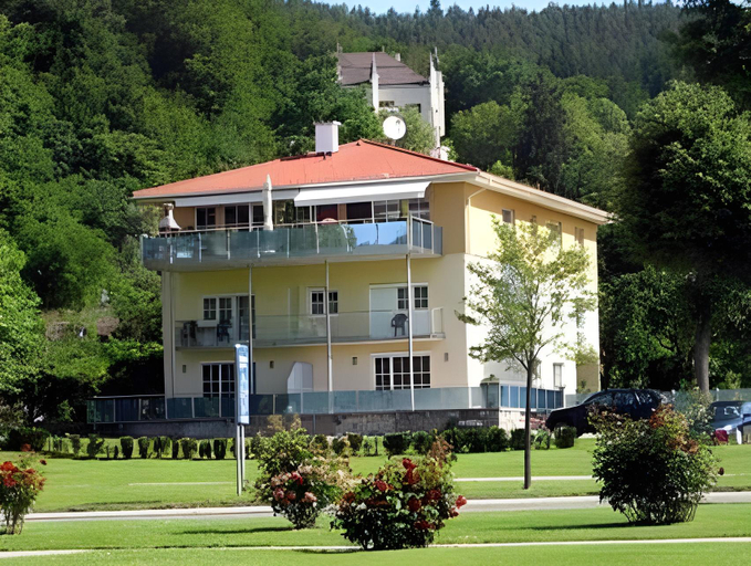 Others 4, Hotel Plattenwirt, Klagenfurt