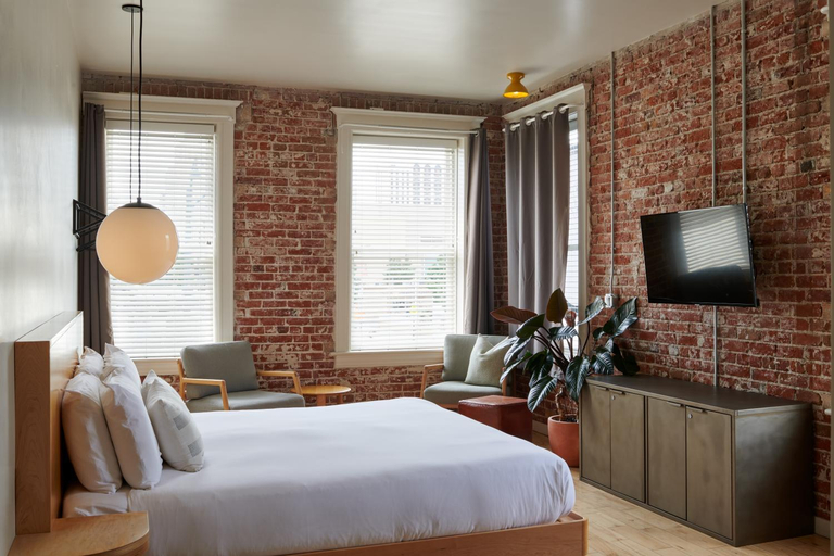 Bedroom 5