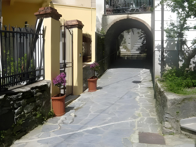Others 5, Affittacamere Monterosso 5 Terre, La Spezia