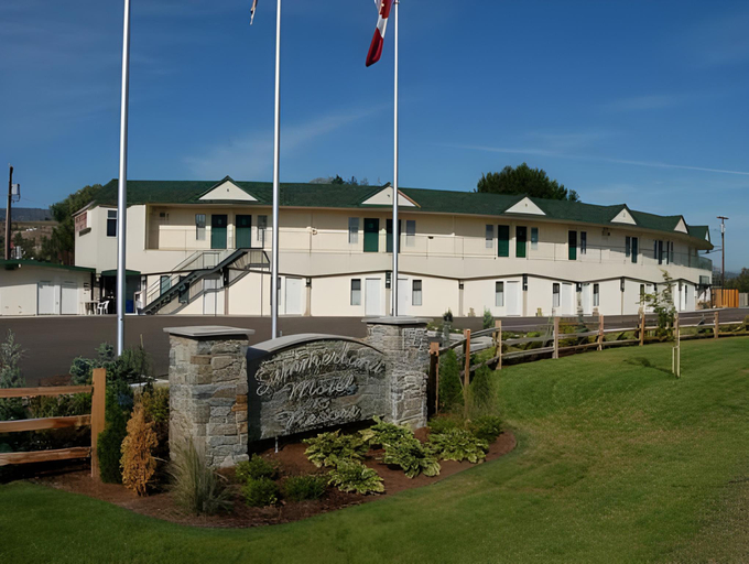 Others 4, Summerland Motel, Okanagan-Similkameen