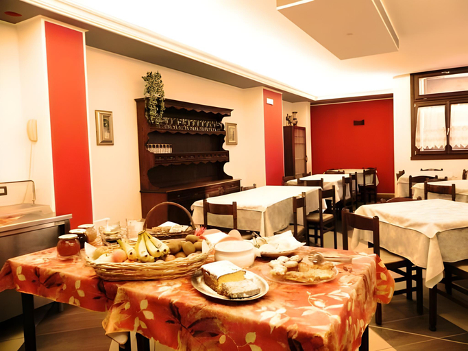 Food & Drinks 5, Residence Acero Rosso, Brescia