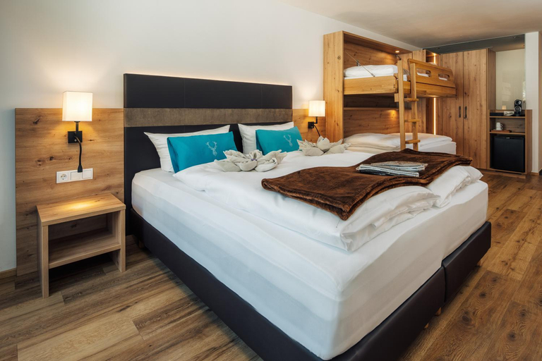 Bedroom 4, Das Jochelius - Ski-in & Ski-out - Mountain Hideaway, Landeck