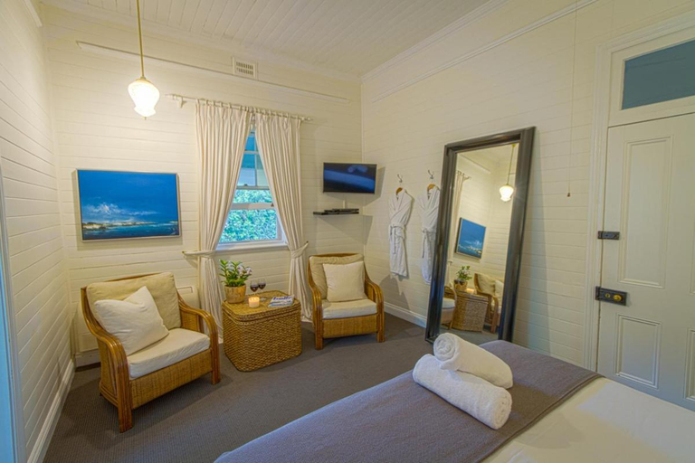 Bedroom 2, Bangalow Guesthouse, Byron
