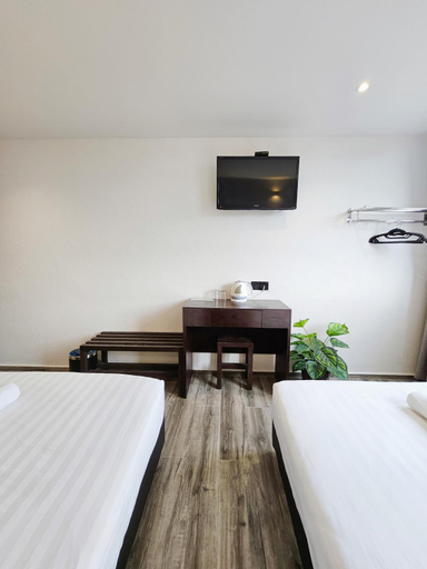 Bedroom 5