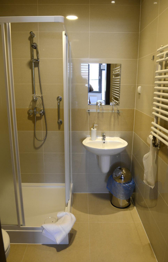 Bathroom 3, Terra Bella, Biała Podlaska City