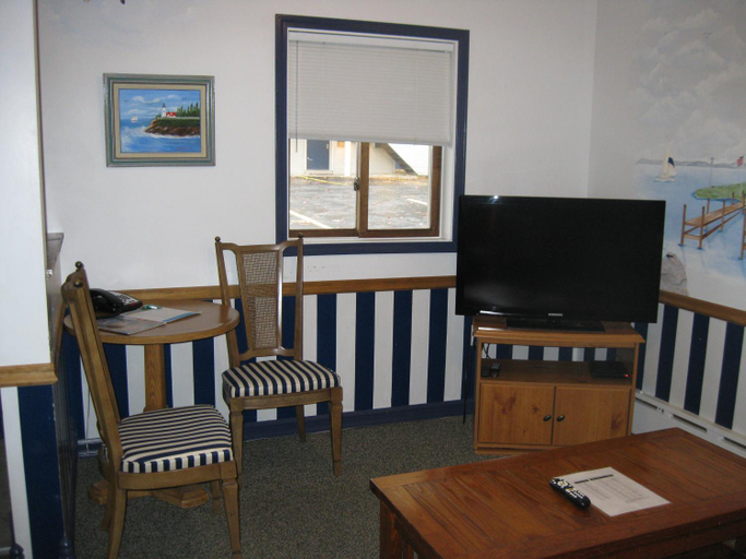 Others 4, Boyne City Motel, Charlevoix