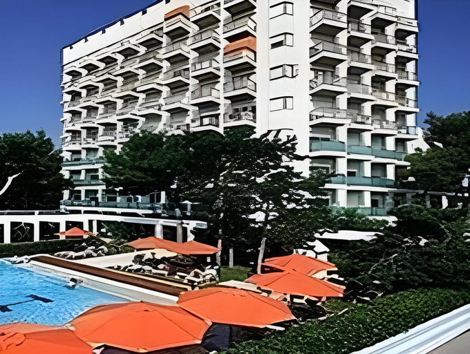 Exterior & Views 2, International Beach Hotel, Udine