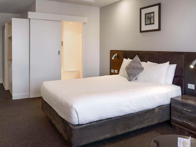 Bedroom 22