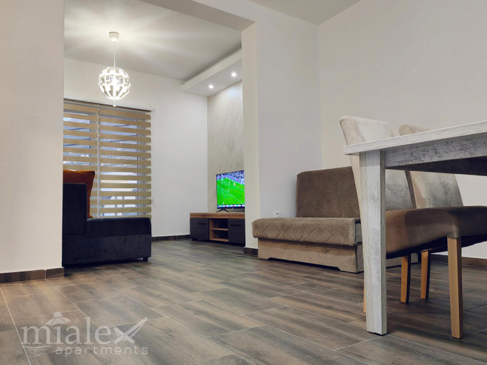 Facilities 5, Mialex apartments