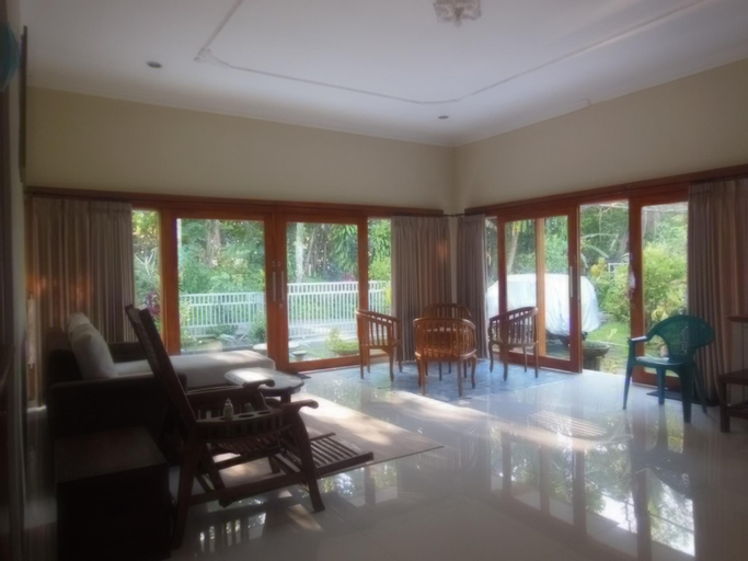 Public Area 3, umah kampung bendul, Tabanan