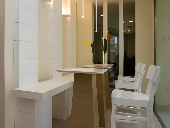 Others 3, Residence Belmare, Rimini