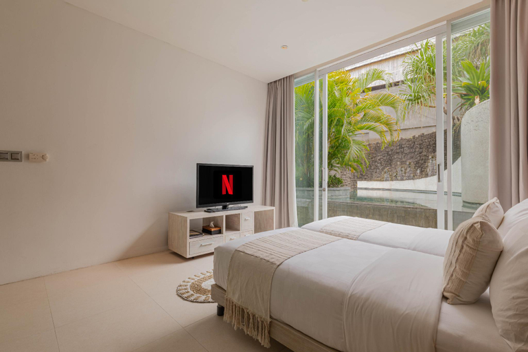 Bedroom 13