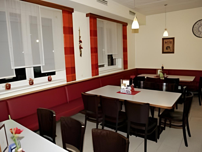 Food & Drinks 4, Fair-Price-Hotel, Hartberg-Fürstenfeld