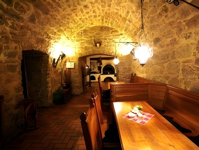 Food & Drinks 4, Hotel Zamecek Pod Hradem Stary Jicin 111, Nový Jičín