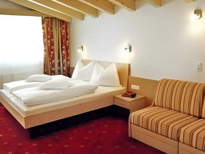 Bedroom 3, HOTEL Burgstein alpin & lifestyle, Imst
