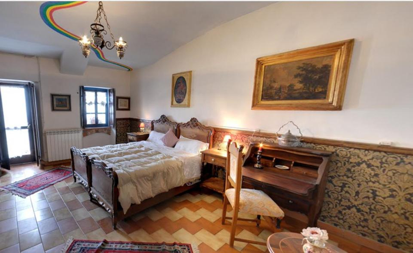 Bedroom 6