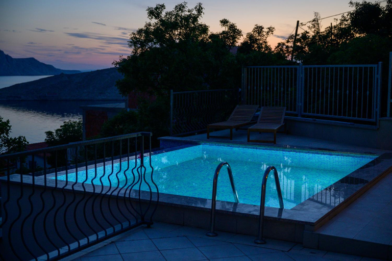 Sport & Beauty 2, Family Villa Atlantis & more, Senj