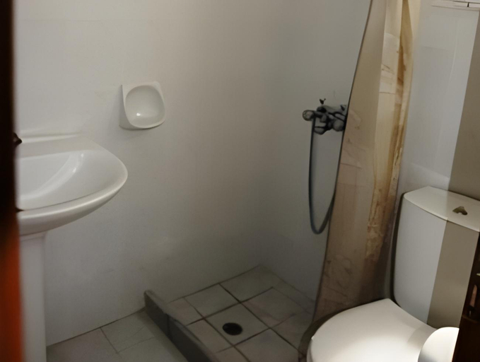 Bathroom 3, Dorana, South Aegean