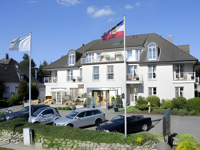 Exterior & Views 2, Hotel Landhaus an de Dun, Nordfriesland