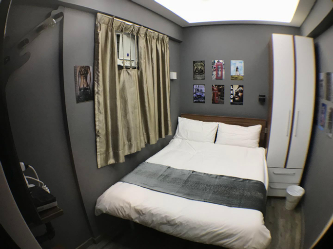 Bedroom 23