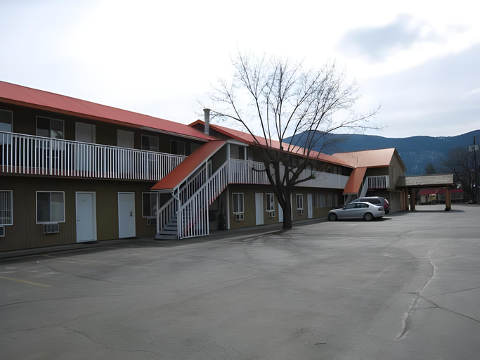 Others 5, Western Traveller Motel, Kootenay Boundary