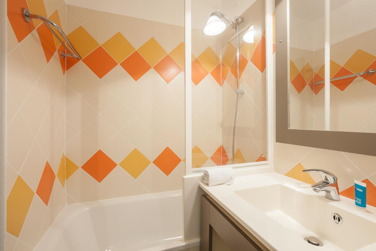 Bathroom 2, Residence Pierre & Vacances Les Platanes, Var