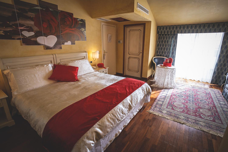 Bedroom 10
