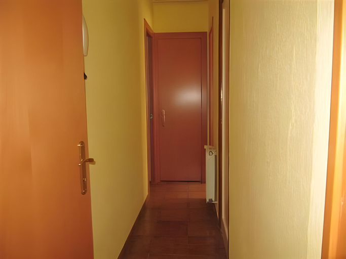Others 4, Hostal Noray, Girona