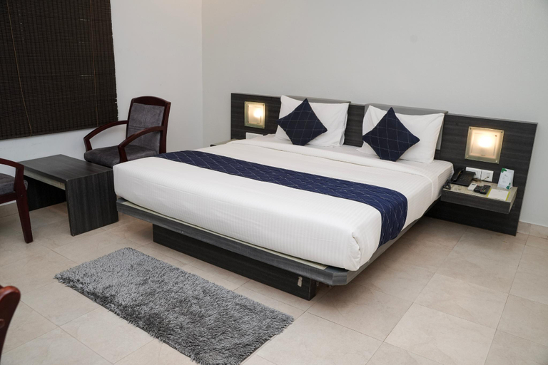 Bedroom 2, Hotel Palmshore, Palakkad