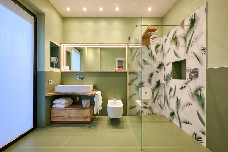 Bathroom 8