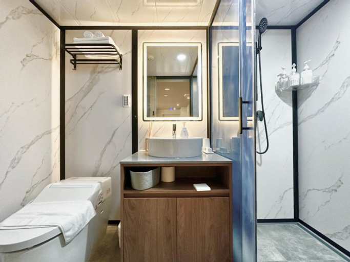 Bedroom 3, Lang Hotel Ueno 朝食付 #上野駅徒歩9分 #秋葉原浅草羽田&成田空港へ便利, Taitō