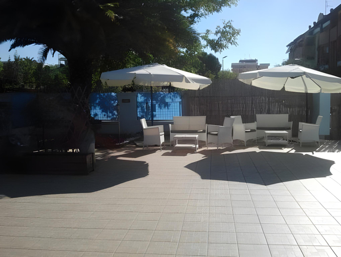 Others 2, Residence Blumarine, Teramo