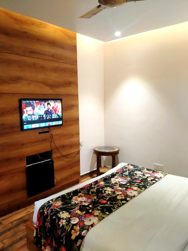Bedroom 3, HOTEL RV GOLDEN, Amritsar