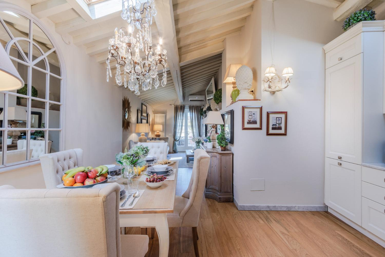 Others 3, Casa Laura, UNWIND YOURSELF ON A LUXURY TERRACE IN LUCCA TOWN, Lucca