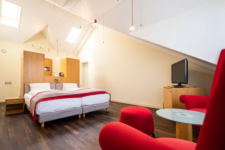 Bedroom 11