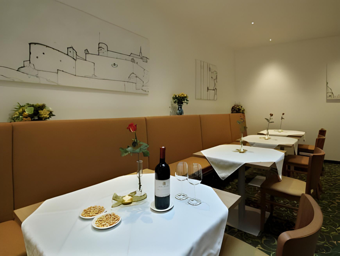 Food & Drinks 5, Altstadthotel Weisse Taube, Salzburg