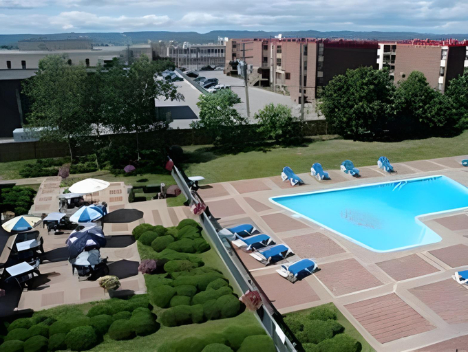 Exterior & Views 1, Hotel Gouverneur Sept Iles, Sept-Rivières--Caniapiscau