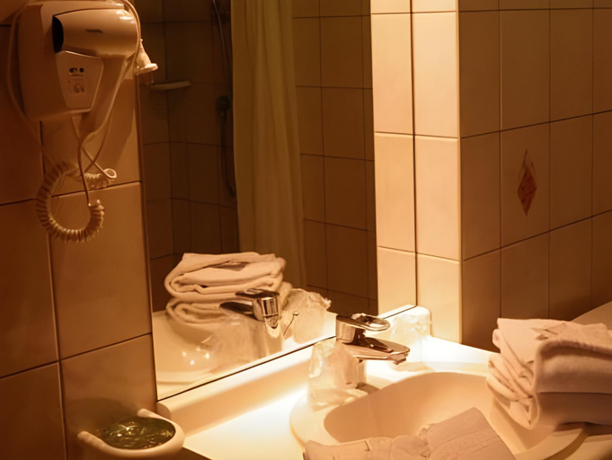 Bathroom 4, Domein Westhoek, West-Vlaanderen