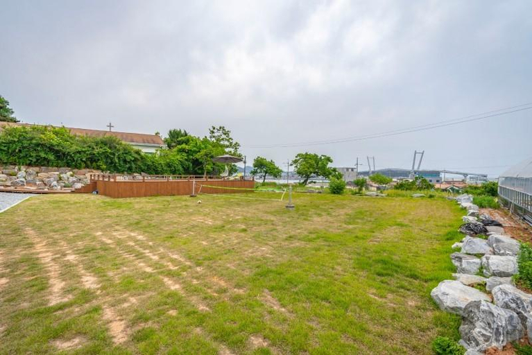 4, Taean Aura Pension, Taean