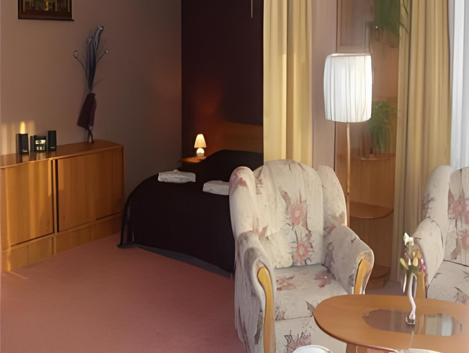 Bedroom 3, Hotel Mazury, Giżycko