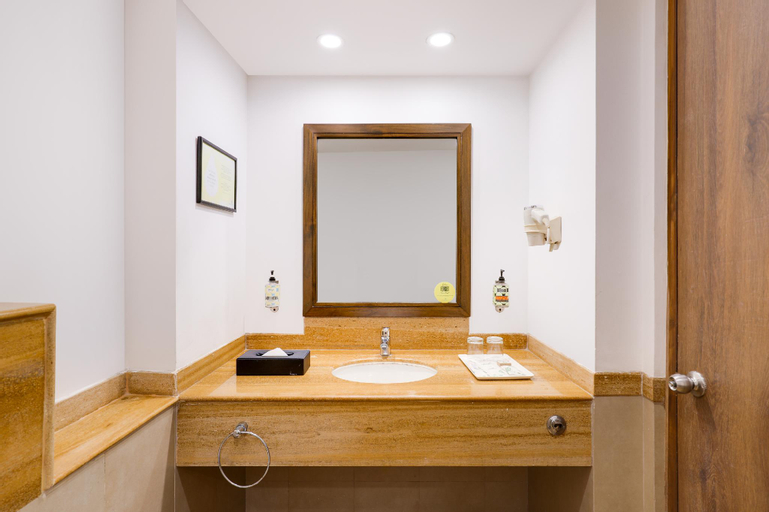 Bathroom 4