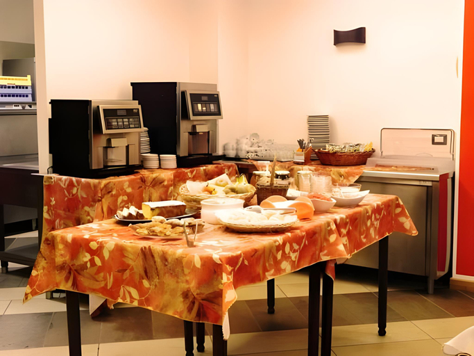 Food & Drinks 5, Residence Acero Rosso, Brescia