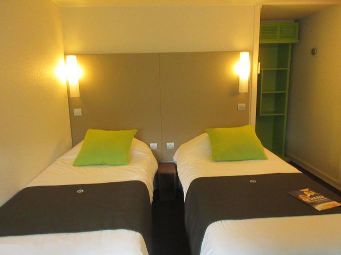 Bedroom 16