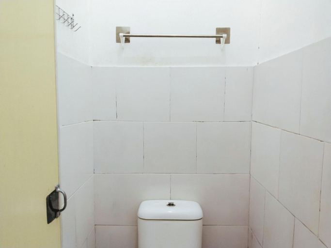 Bathroom 6
