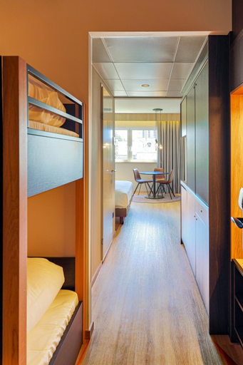 Bedroom 26