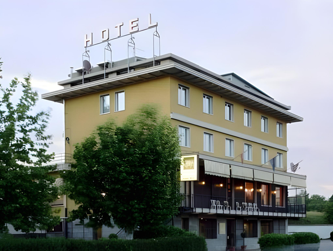 Exterior & Views, Hotel San Francesco, Novara