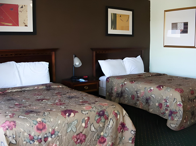 Bedroom 5, Budget Inn Palmyra, Marion