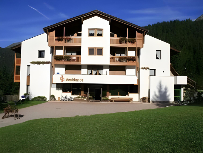 Others 4, Ski Residence, Trento
